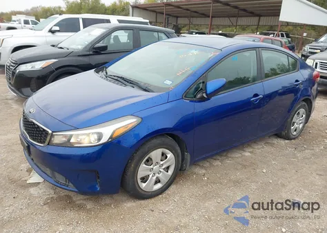 2017 Kia Forte Lx z USA, uszkodzony, nr VIN 3KPFK4A72HE051168